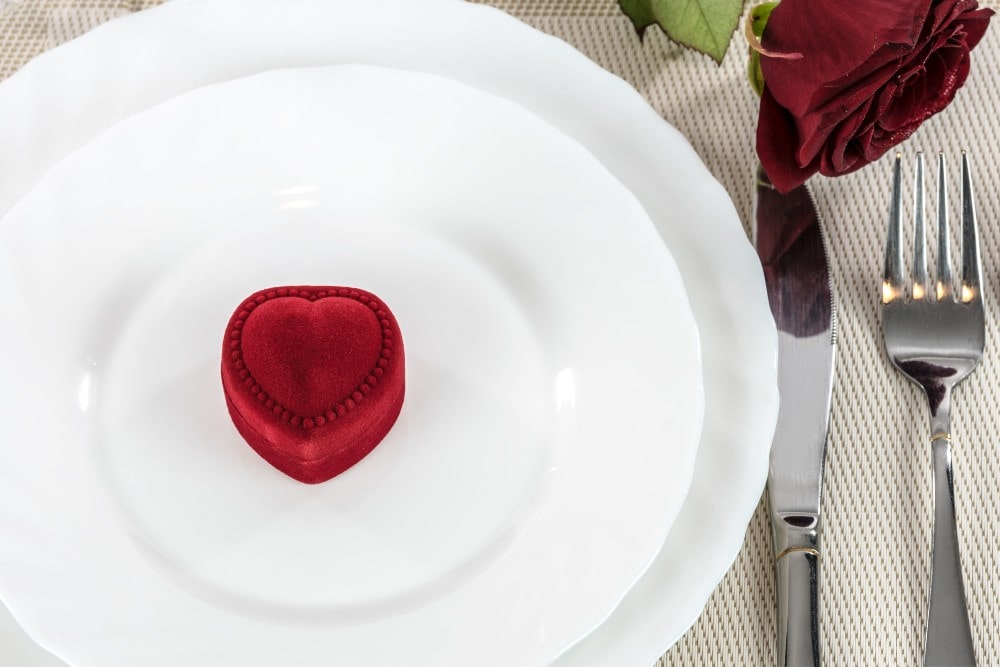 This Valentine’s Day, Don’t Miss Out on a Dinner Offer from Thom Duma Fine Jewelers