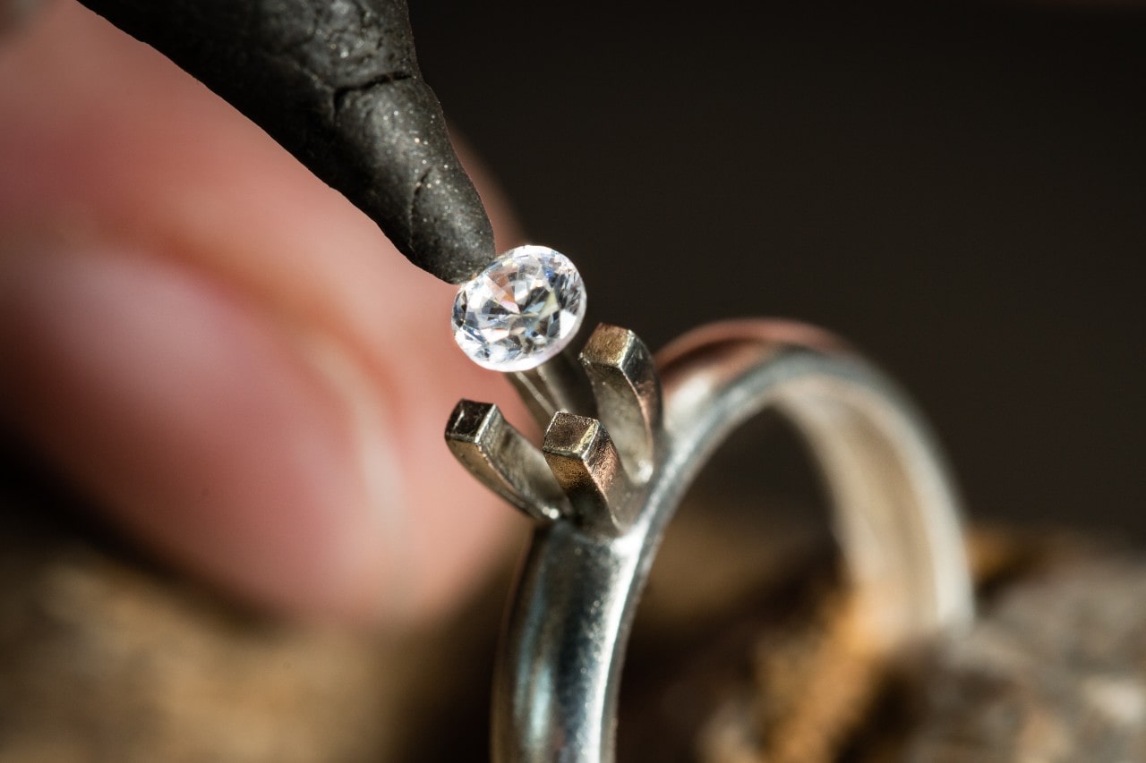 Engagement Ring Custom Design Tips