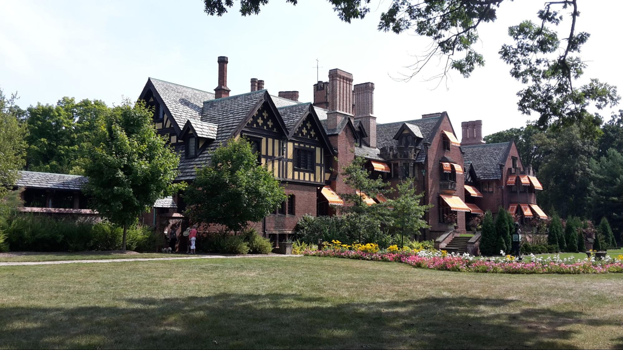 stan hywet hall and gardens i akron
