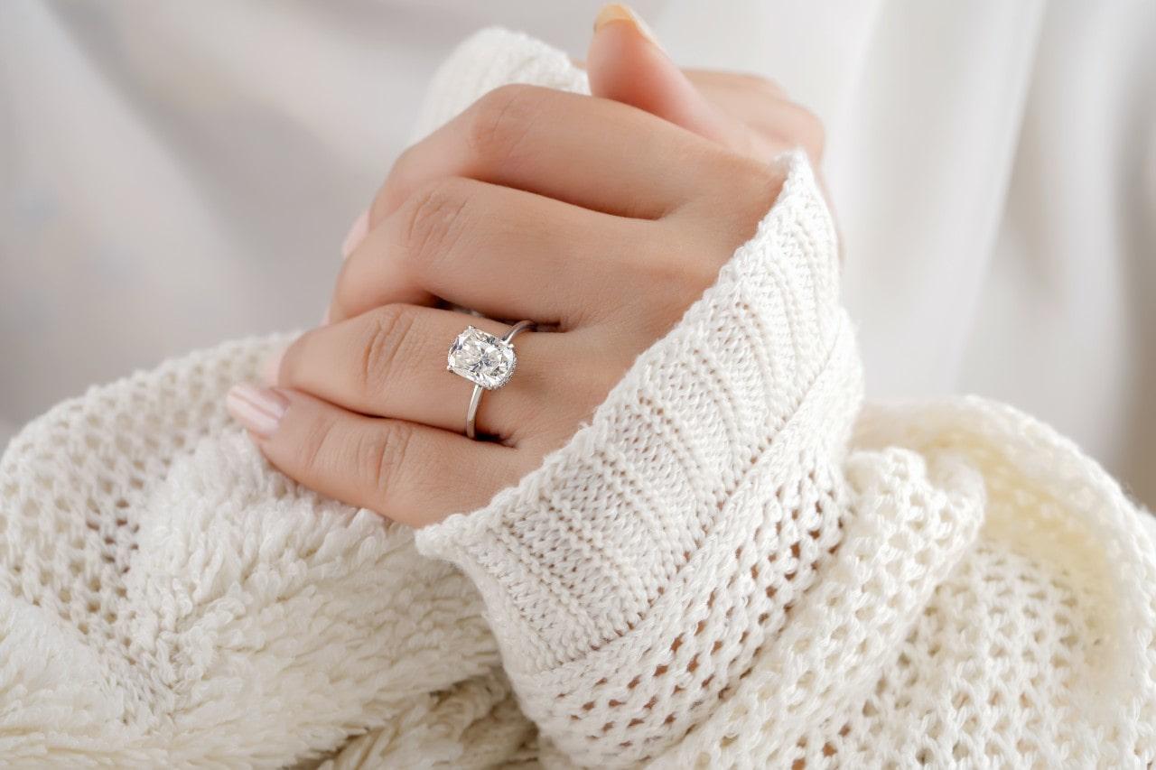 The Ultimate Guide to Choosing the Perfect Engagement Ring - Paris Jewellers
